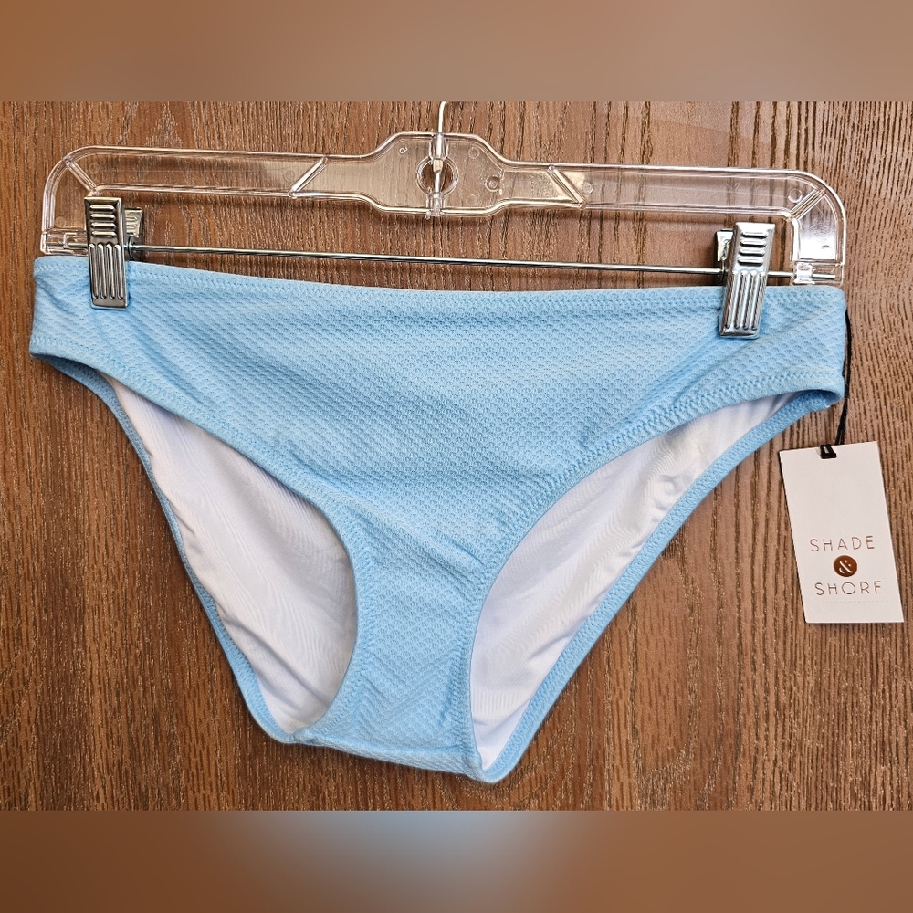 NWT, Women's Shade & Shore light blue bikini bottom, S (4-6)